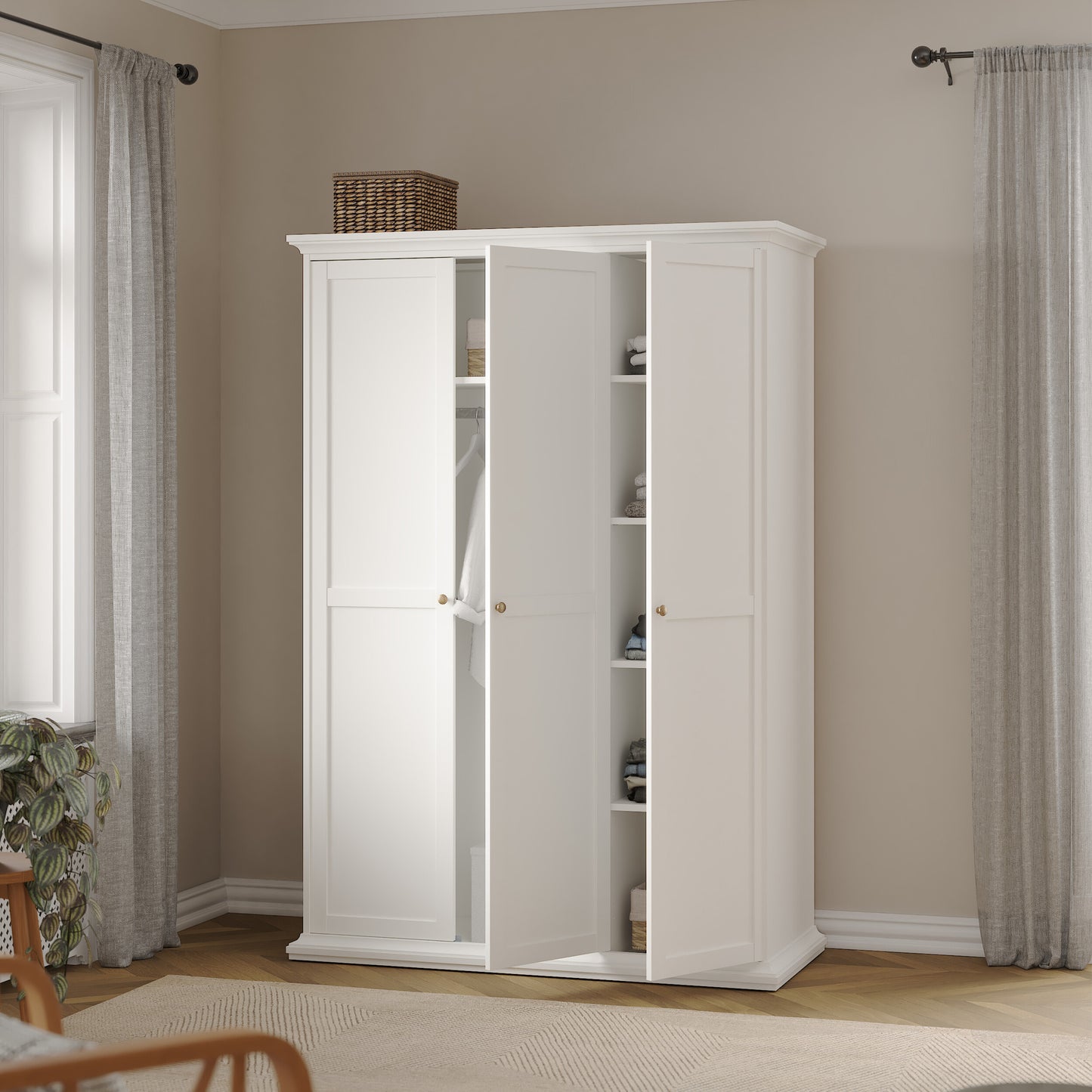 paris wardrobe with 3 doors in white