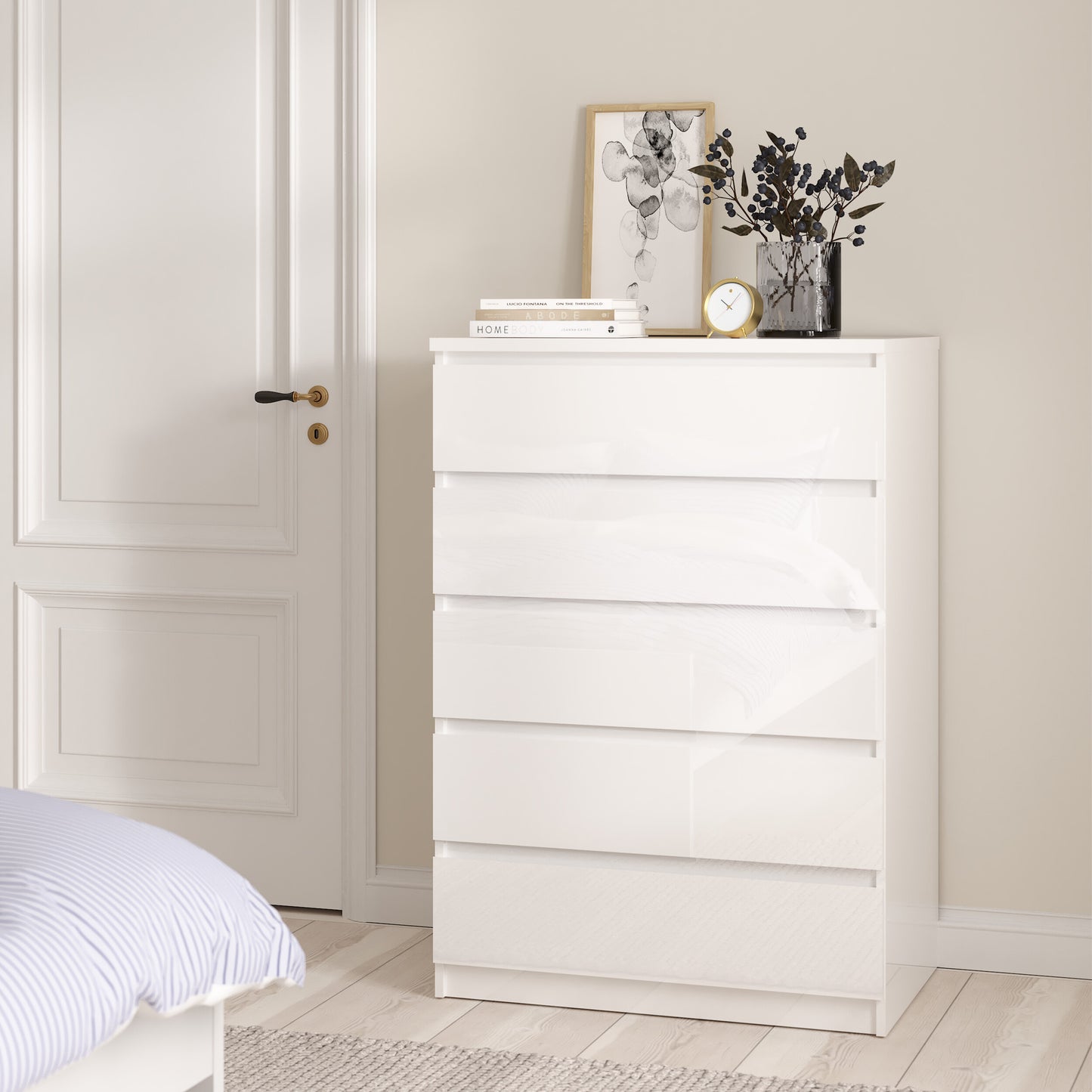 naia chest of 5 drawers in white high gloss